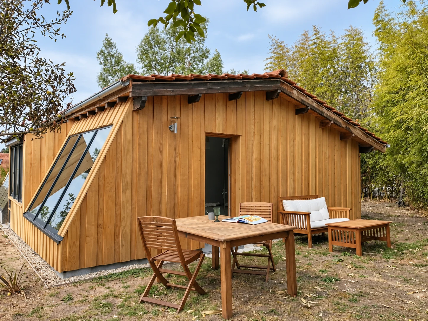 Un gîte atypique au calme, à La Ferté-Saint-Aubin, au cœur de la Sologne.